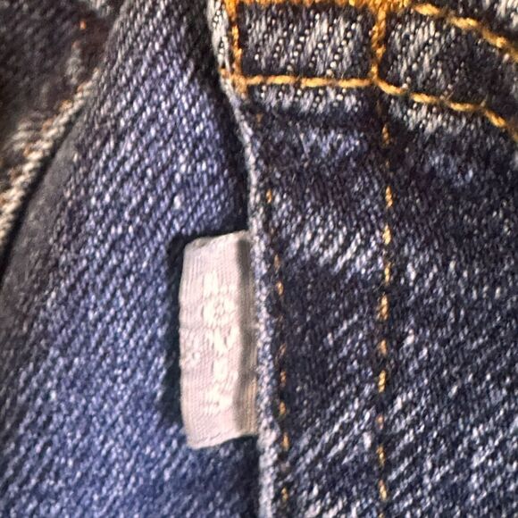 Levi's Silver Tag High Rise Dark Wash Mom Jean Size 27 📦 - Picture 4 of 12
